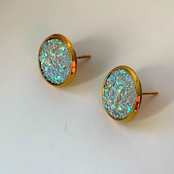 White Iridescent Prism Faux Druzy Quartz Sparkly Gold Rainbow Iced Earrings NEW - Picture 5 of 10